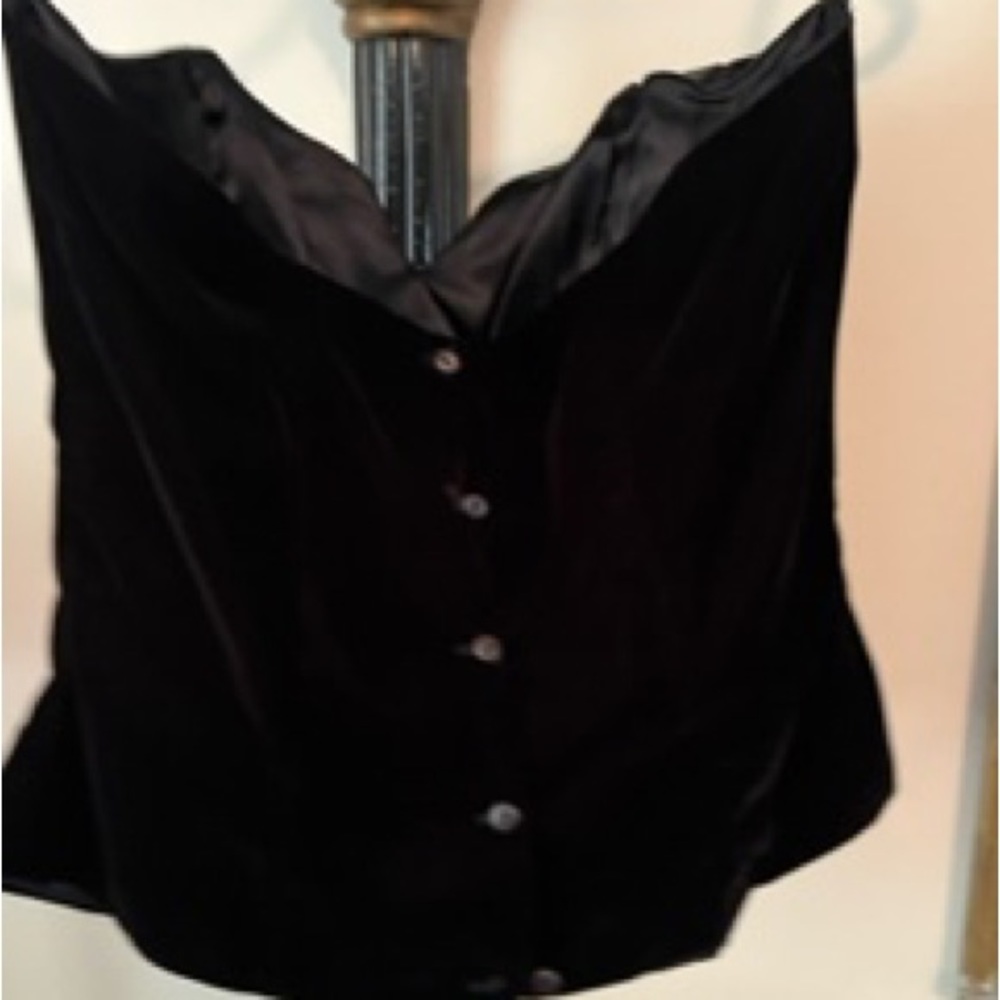 Scott McClintock black velvet bustier with small buttons up the back.